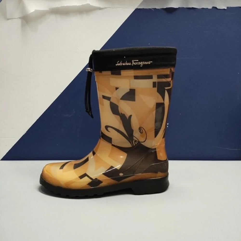 Salvatore Ferragamo Mid-Calf Rain Boots Womens‎ 7 Brown Logo Rubber Sole Pull On